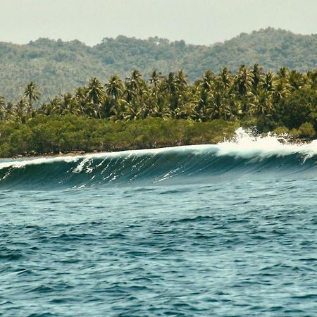 Hotel "Triangle Hut" Camp Fuego Siargao Catangnan Exterior foto